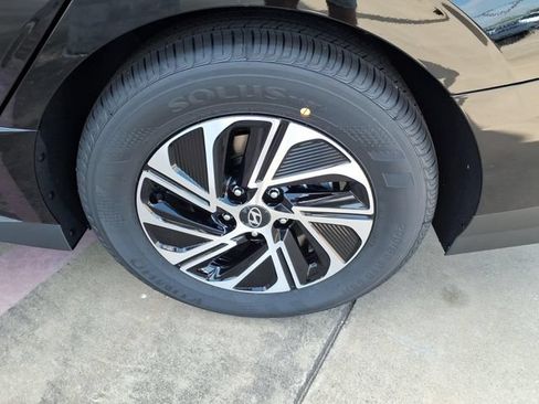 New 2026 Hyundai Sonata Blue FWD image 18