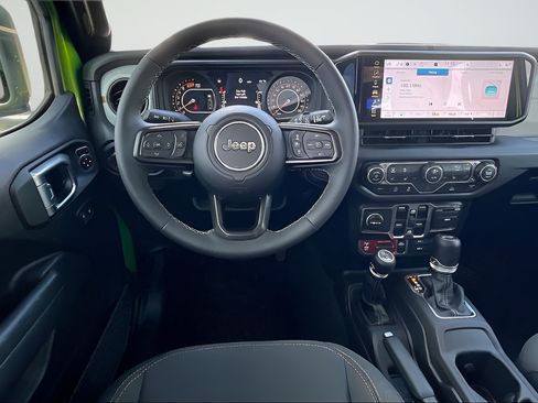 Used 2026 Jeep Wrangler Unlimited Sport AWD/4WD image 8