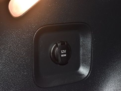 Used 2025 Kia Sportage LX AWD/4WD image 19