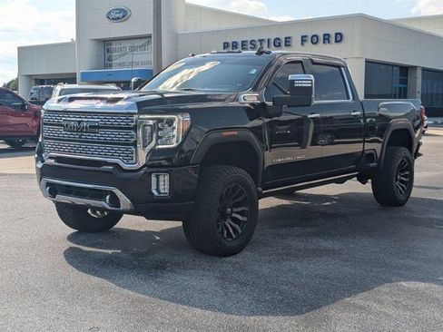 Used 2021 GMC Sierra 3500 Denali w/ Denali Ultimate Package AWD/4WD image 9