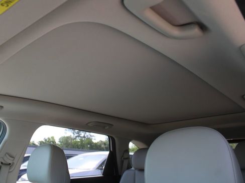 Certified 2023 Kia Sorento SX FWD image 57