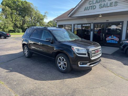 Used 2016 GMC Acadia SLT w/ Open Road Package FWD image 2