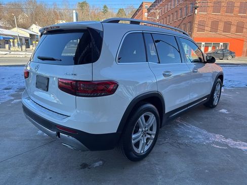 Certified 2021 Mercedes-Benz GLB 250 4MATIC image 10