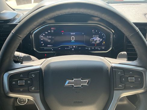 Certified 2024 Chevrolet Silverado 1500 LT Trail Boss AWD/4WD image 10