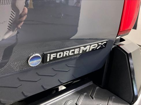 Used 2025 Toyota Tacoma TRD Pro AWD/4WD image 10