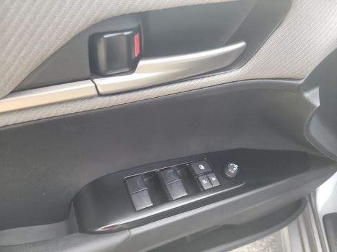 Certified 2025 Toyota Camry SE FWD image 17