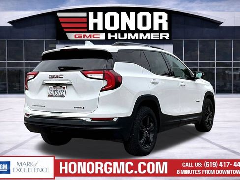 Used 2023 GMC Terrain AT4 AWD/4WD image 6