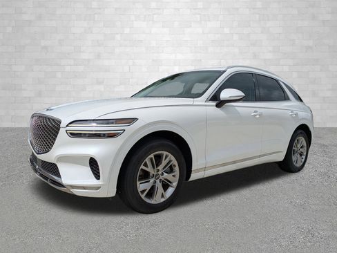 Certified 2023 Genesis GV70 2.5T AWD/4WD image 5