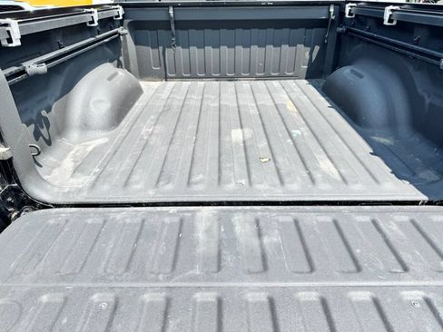 Used 2020 RAM 1500 Laramie AWD/4WD image 9