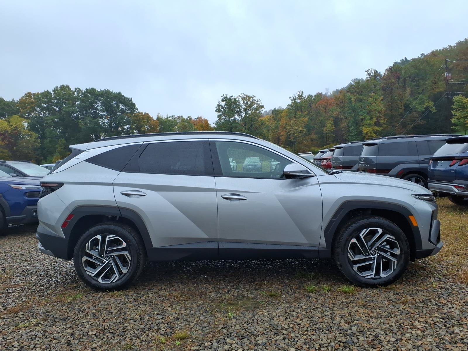 New 2026 Hyundai Tucson Limited AWD/4WD image 2