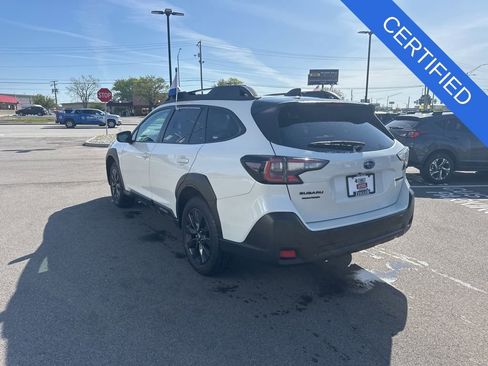 Certified 2025 Subaru Outback Onyx Edition AWD/4WD image 4