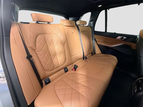 New 2026 BMW X5 M60i AWD/4WD image 54