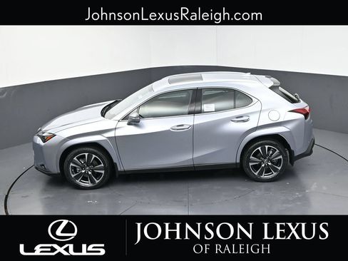 Used 2026 Lexus UX 300h FWD image 30