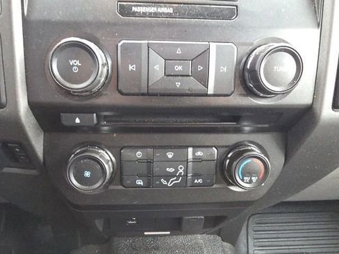 Used 2018 Ford F250 XL w/ Power Equipment Group image 19