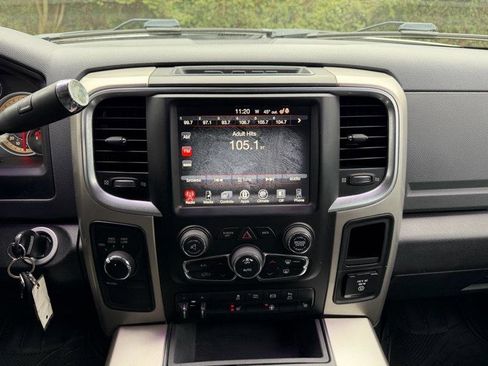 Used 2017 RAM 3500 Big Horn image 30