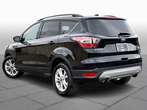 Used 2017 Ford Escape SE w/ SE Leather Comfort Package image 12