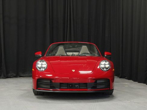 Certified 2025 Porsche 911 Carrera RWD image 27