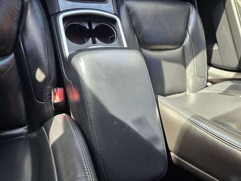 Used 2022 Chrysler 300 Touring L RWD image 26