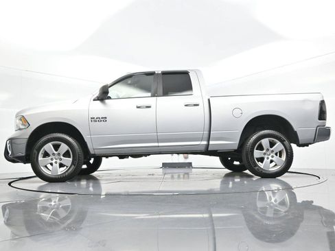 Used 2015 RAM 1500 Classic SLT AWD/4WD image 41