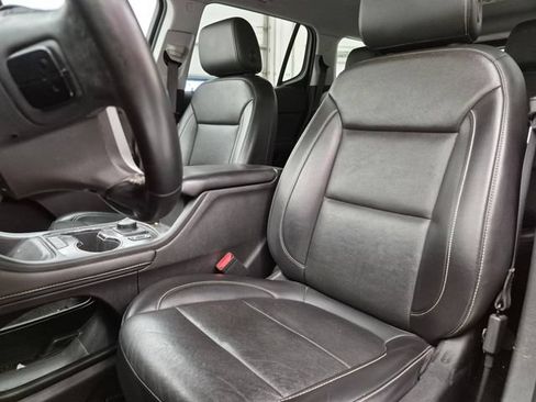 Used 2023 GMC Acadia SLT FWD image 14
