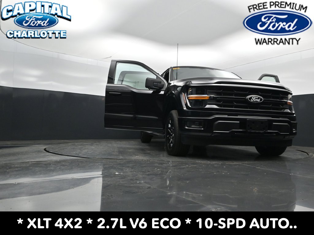 Used 2024 Ford F150 XLT w/ XLT Black Appearance Package RWD image 39