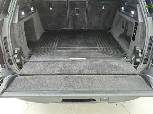 Used 2023 Land Rover Range Rover SE AWD/4WD image 14