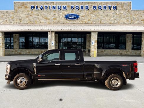 New 2026 Ford F350 Platinum w/ Platinum Plus Package image 3