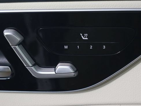 Used 2023 Mercedes-Benz C 300 4MATIC Sedan w/ Exclusive Trim Package image 35
