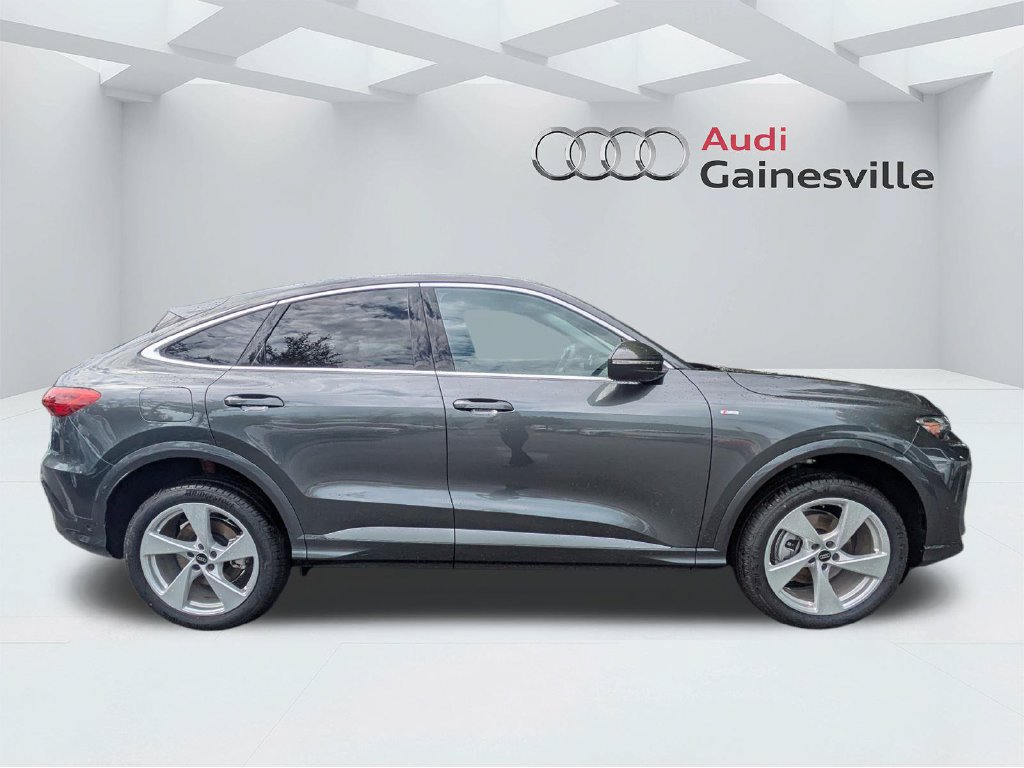 New 2026 Audi Q5 Premium AWD/4WD image 2