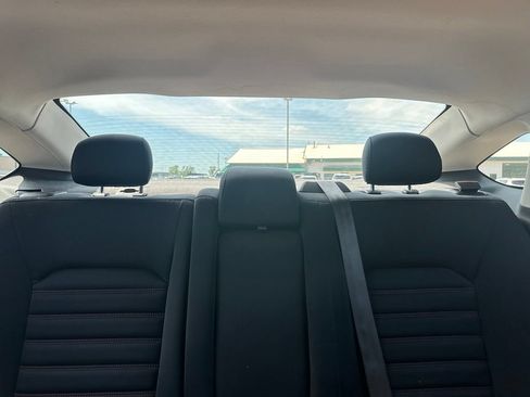 Used 2016 Ford Fusion SE w/ Equipment Group 201A AWD/4WD image 32