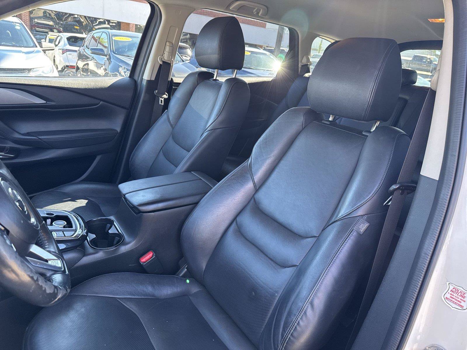Used 2018 MAZDA CX-9 Touring FWD image 3