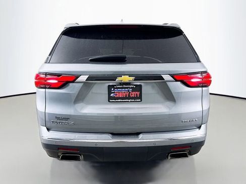 Used 2023 Chevrolet Traverse Premier image 7