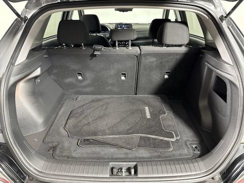 Used 2023 Hyundai Kona SEL AWD/4WD image 32