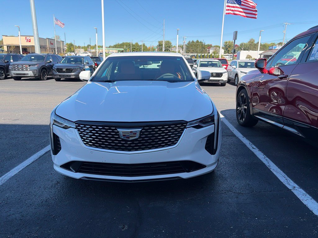 Used 2020 Cadillac CT4 Premium Luxury AWD/4WD image 3