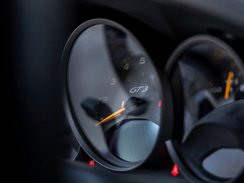 Used 2008 Porsche 911 GT3 RS image 47