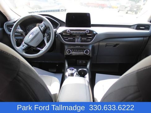 Used 2022 Ford Escape SE w/ Cold Weather Package FWD image 26