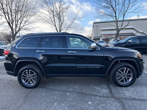 Used 2022 Jeep Grand Cherokee Limited image 17