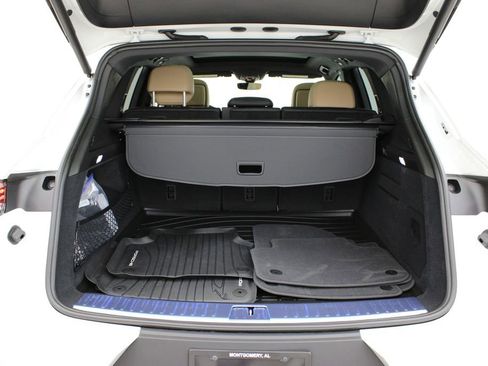 New 2025 Porsche Cayenne image 37