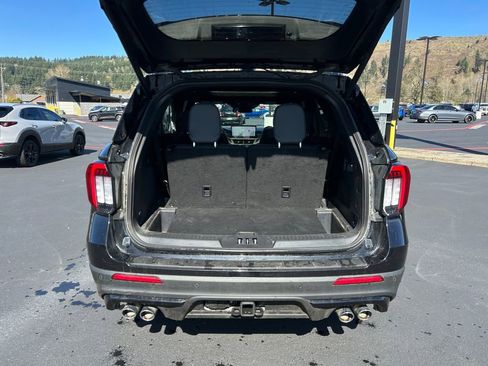 Used 2025 Ford Explorer ST AWD/4WD image 26