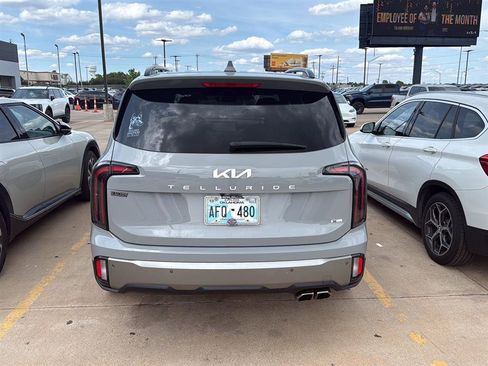 Used 2023 Kia Telluride EX X-Line AWD/4WD image 11