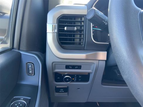 Used 2023 Ford F150 XLT w/ Trailer Tow Package image 15