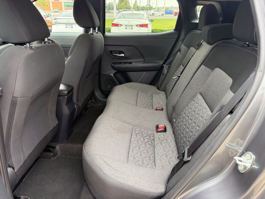 Used 2026 Nissan Kicks SV FWD image 12