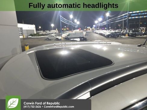 Used 2021 Nissan Rogue Sport SL w/ Premium Package image 13