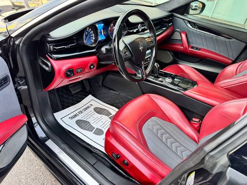 Used 2018 Maserati Quattroporte S GranLusso image 16