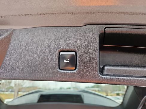 Used 2024 Ford Escape ST-Line w/ Cold Weather Package image 29