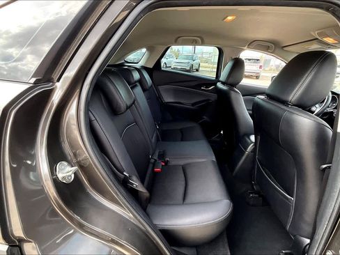 Used 2019 MAZDA CX-3 Touring image 18