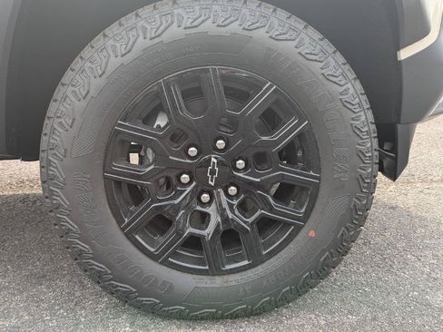 New 2026 Chevrolet Colorado Trail Boss AWD/4WD image 18