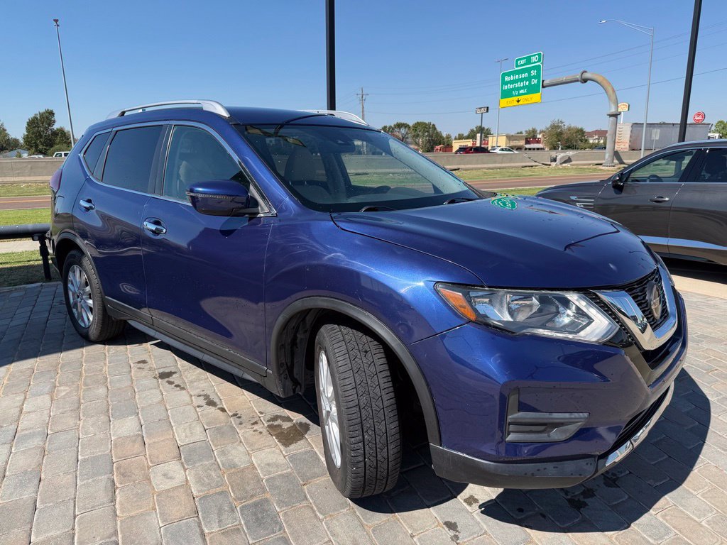 Used 2020 Nissan Rogue SV FWD image 7