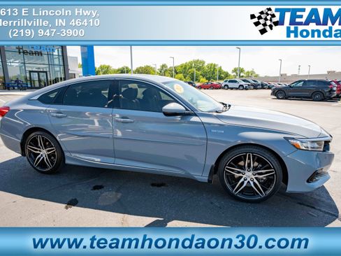 Used 2021 Honda Accord Touring image 1