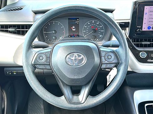 Used 2024 Toyota Corolla LE FWD image 25